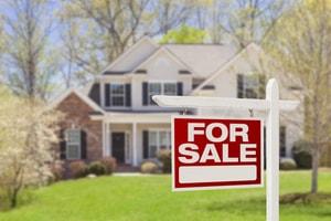 Can a Divorce Court Order You To Sell Your Home?